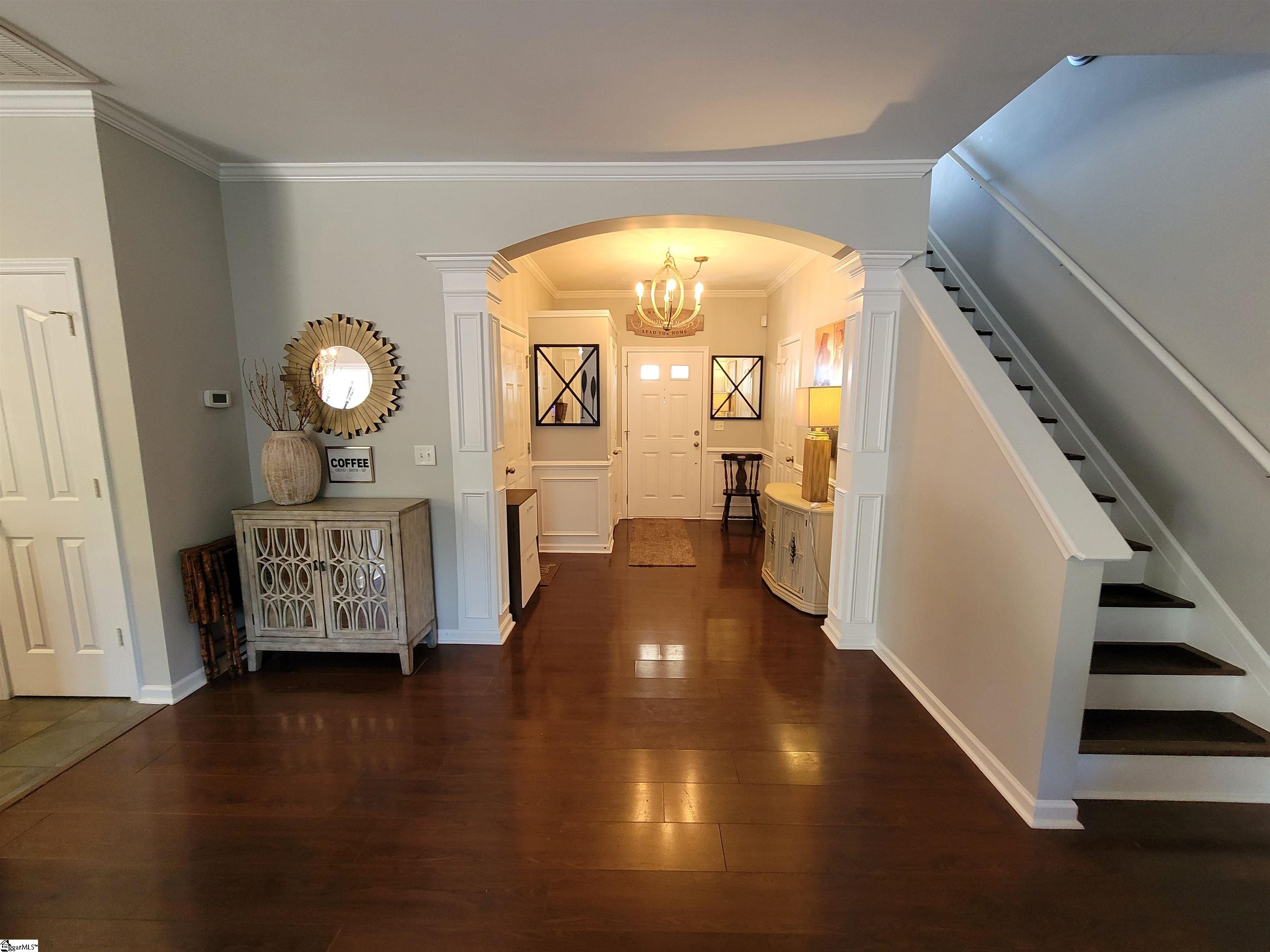 10 Hollow Tree Way Greenville, SC 29605 - Photo 2 of 20