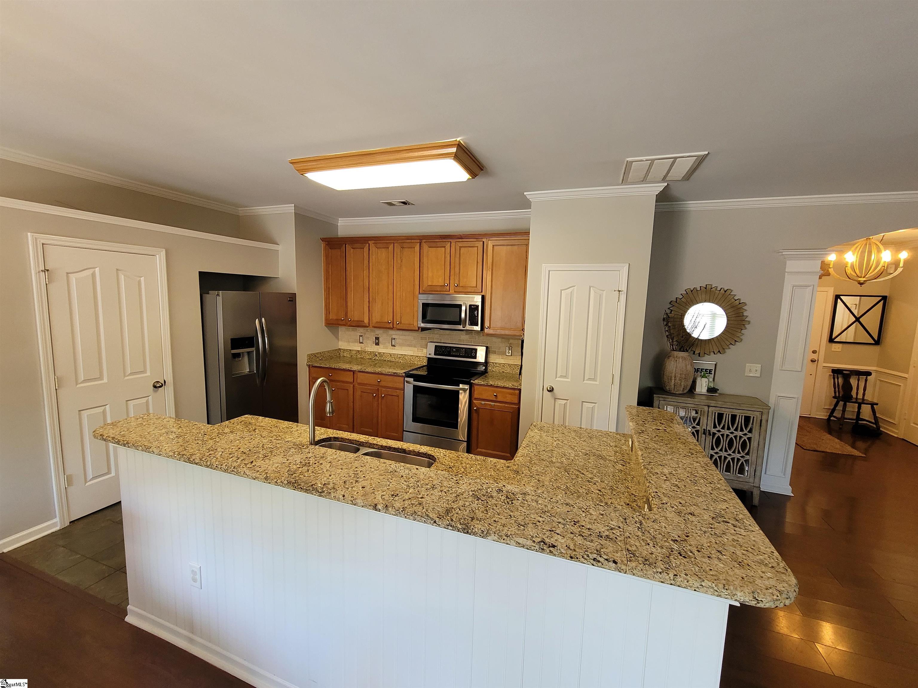 10 Hollow Tree Way Greenville, SC 29605 - Photo 3 of 20