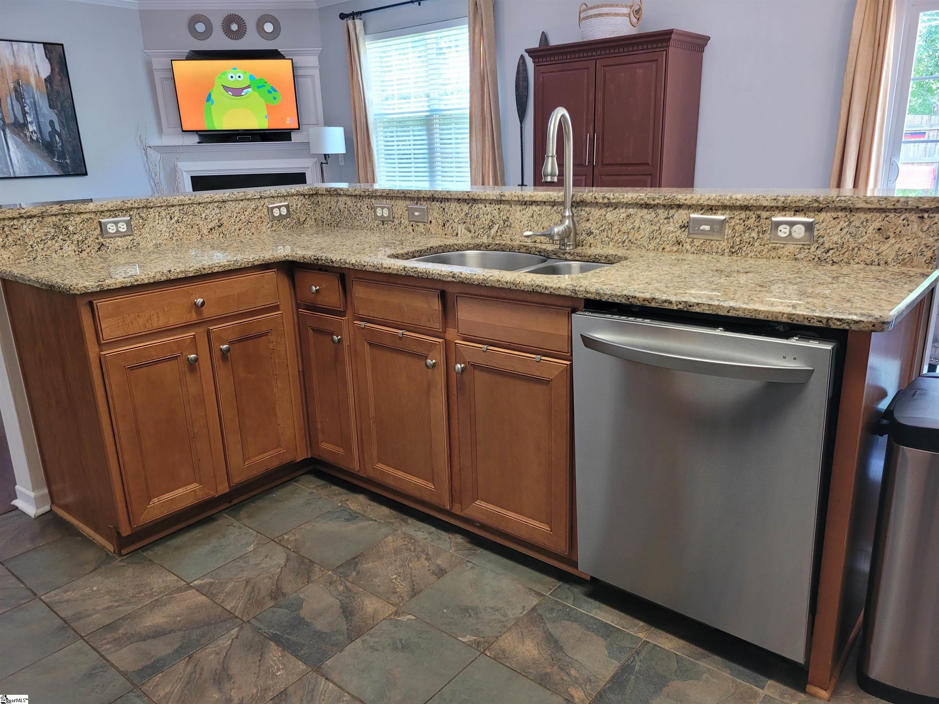 10 Hollow Tree Way Greenville, SC 29605 - Photo 5 of 20