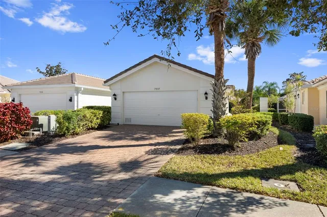 $429,000 | 7517 Renato Court, Sarasota, FL 34238