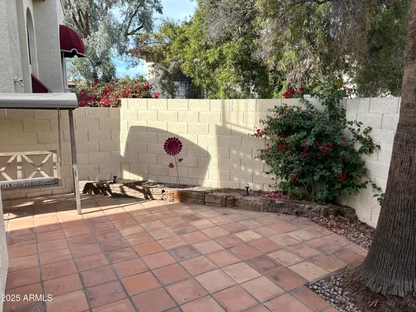 $362,500 | 5018 East Siesta Drive, Unit 3, Phoenix, AZ 85044