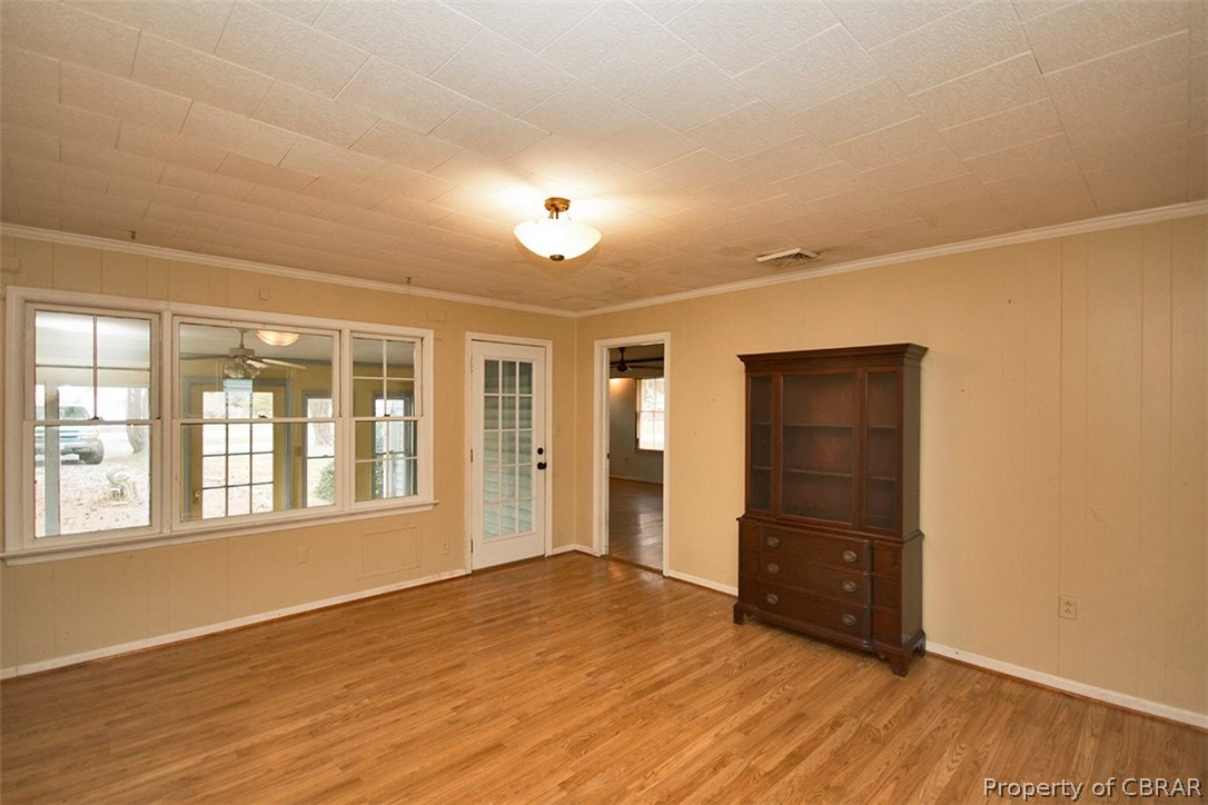 2520 Old Ferry Road Gwynn, VA 23076 - Photo 5 of 25