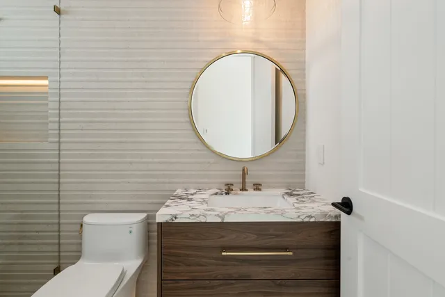 front view of house with a yard