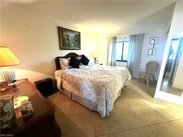 $469,000 | 1085 Bald Eagle Drive, Unit B404, Marco Island, FL 34145