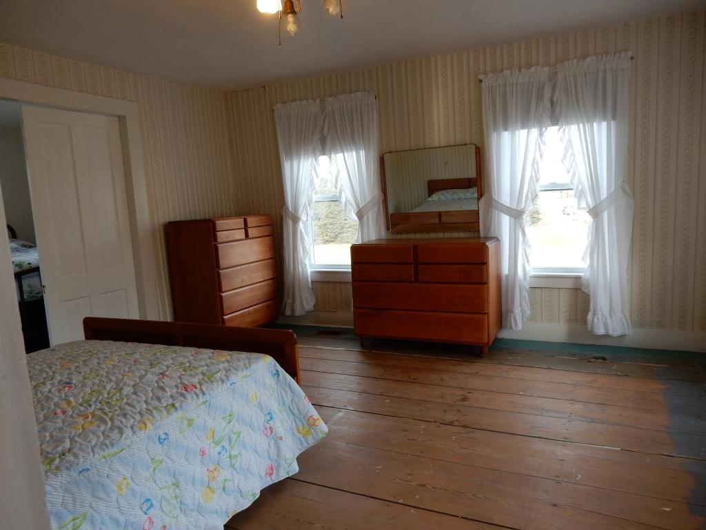 100 Dry Pond Road Glover, VT 05839 - Photo 14 of 28