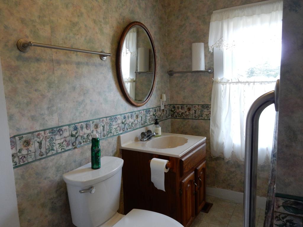 100 Dry Pond Road Glover, VT 05839 - Photo 16 of 28