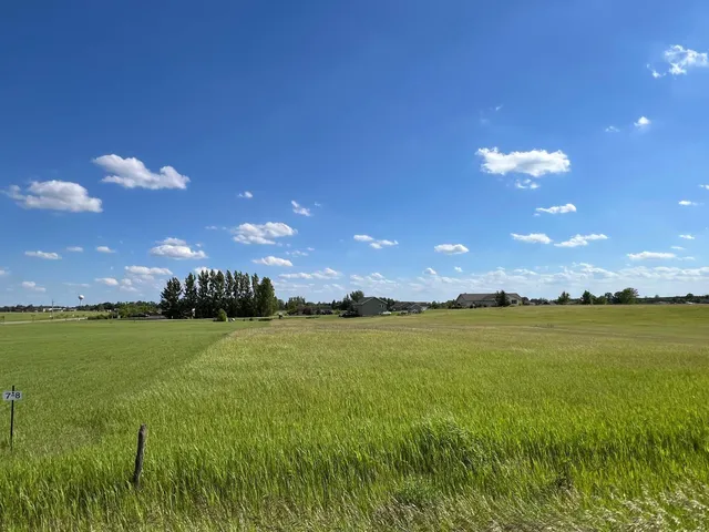 $50,000 | 33257 120 Street, Frazee, MN 56544