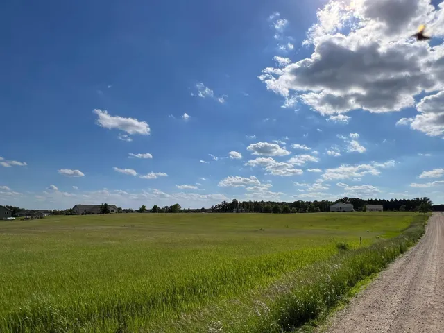 $50,000 | 33257 120 Street, Frazee, MN 56544