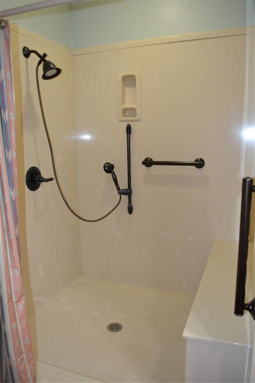 1895 Dorcheat Road Minden, LA 71055 - Photo 12 of 23 Master Bath