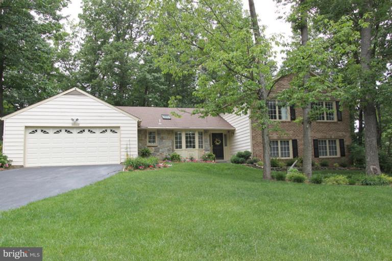 1500 Laurel Hill Road Vienna, VA 22182 - Photo 1 of 25 Exterior (Main)