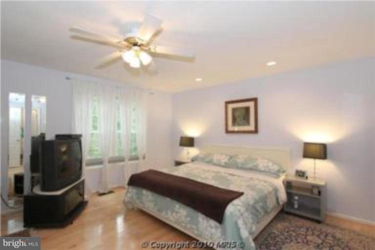 1500 Laurel Hill Road Vienna, VA 22182 - Photo 16 of 25 Master Bedroom