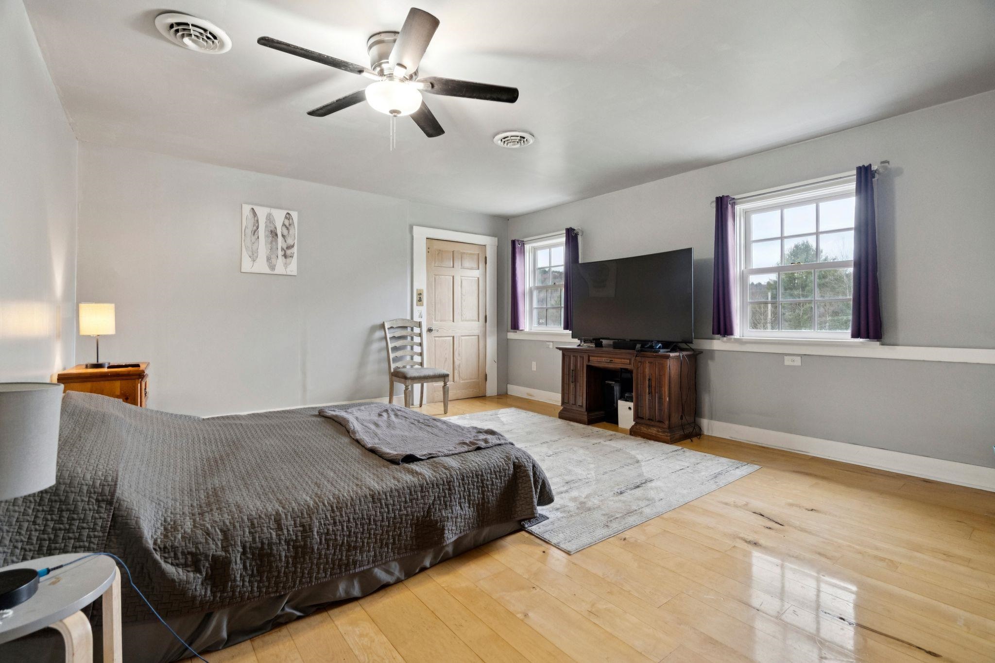 11 Turnpike Road Grafton, NH 03240 - Photo 13 of 40