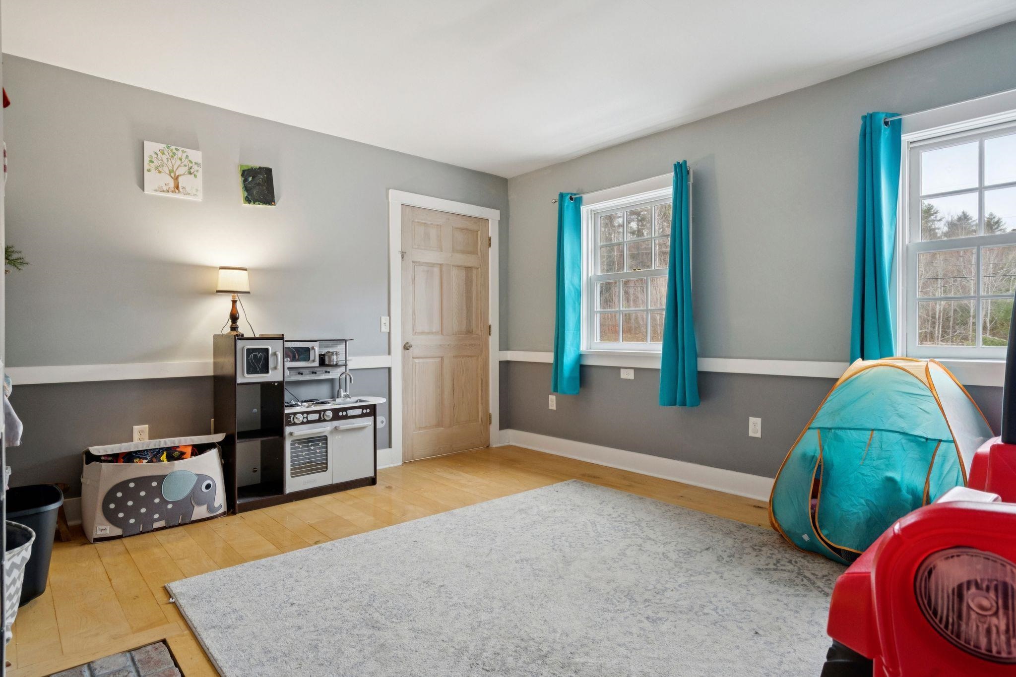 11 Turnpike Road Grafton, NH 03240 - Photo 21 of 40