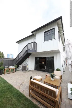 $13,000 | 445 Auzerais Avenue, San Jose, CA 95126