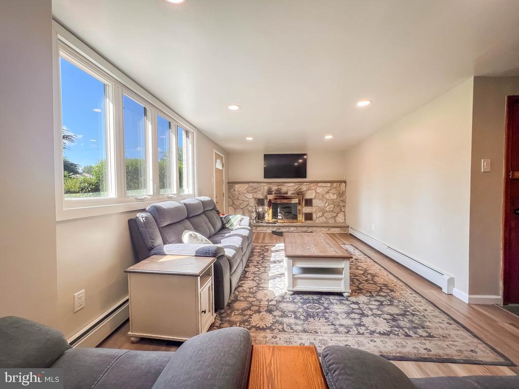 4643 Lerch Road Bensalem, PA 19020 - Photo 18 of 69 a living room with furniture and a couch