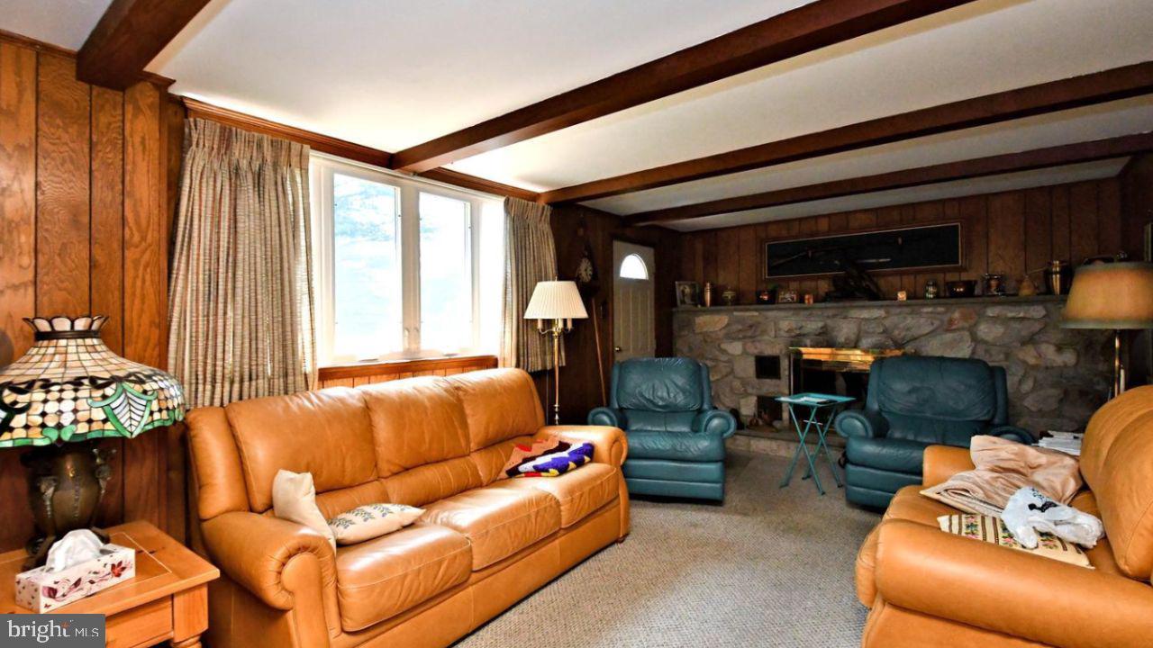 4643 Lerch Road Bensalem, PA 19020 - Photo 66 of 69 Before Family room