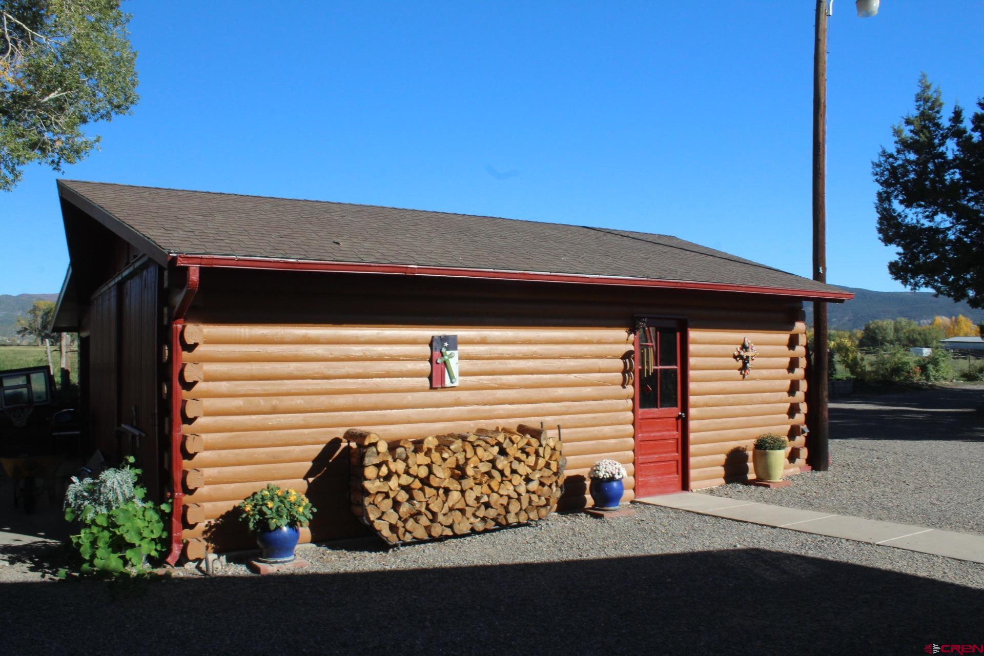 23152 Uncompahgre Road Montrose, CO 81403 - Photo 21 of 26 Gallery Image 21