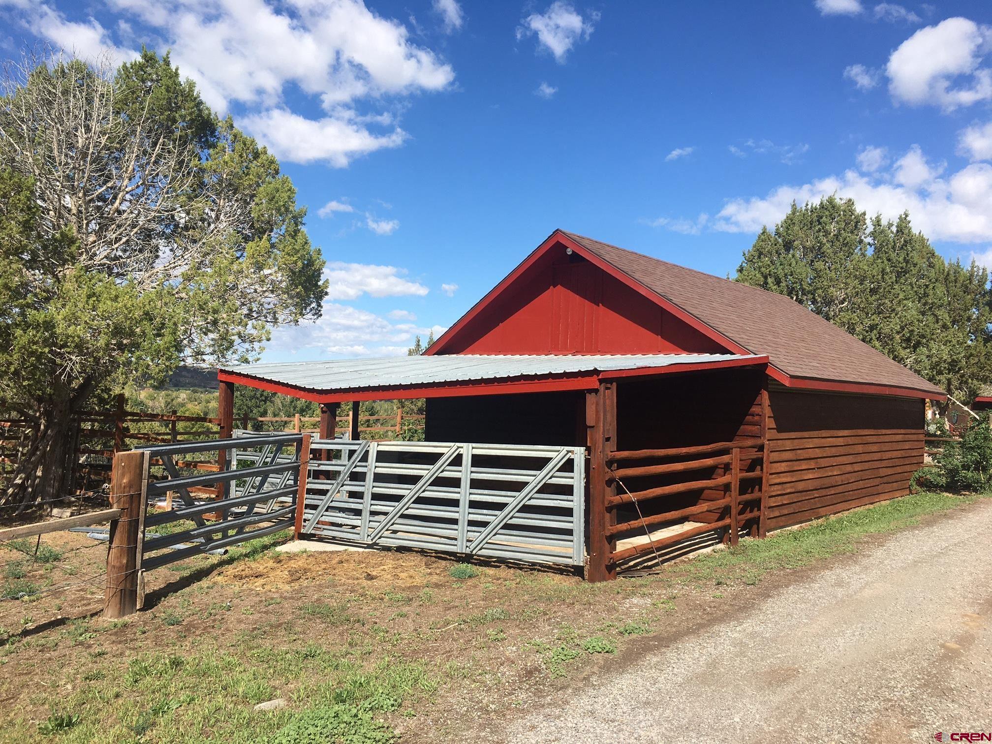 23152 Uncompahgre Road Montrose, CO 81403 - Photo 22 of 26 Gallery Image 22