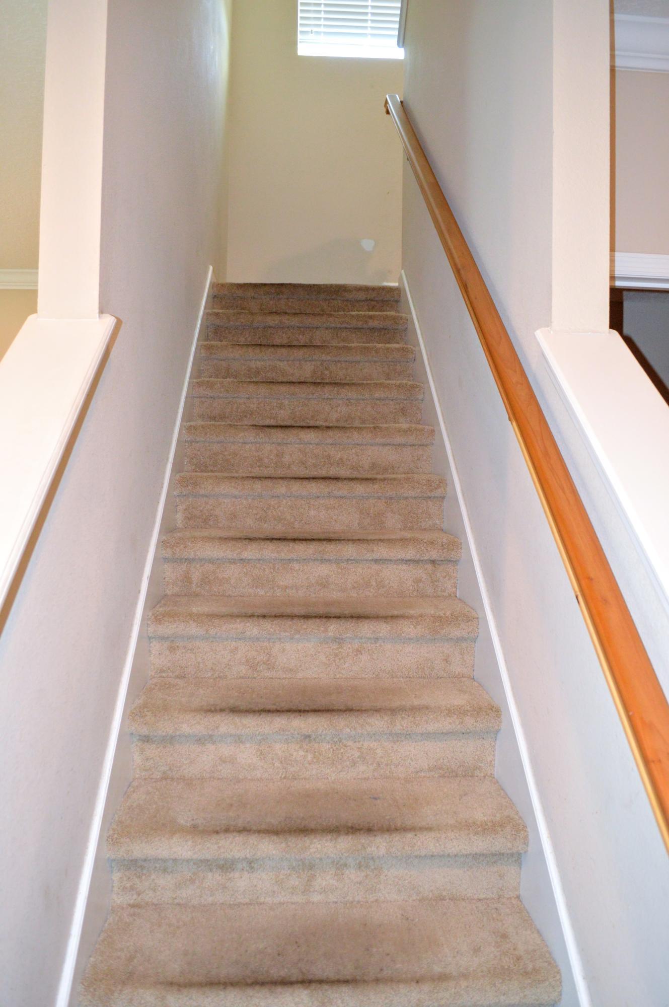 16050 Tisons Bluff Road Jacksonville, FL 32218 - Photo 8 of 23 Stairway