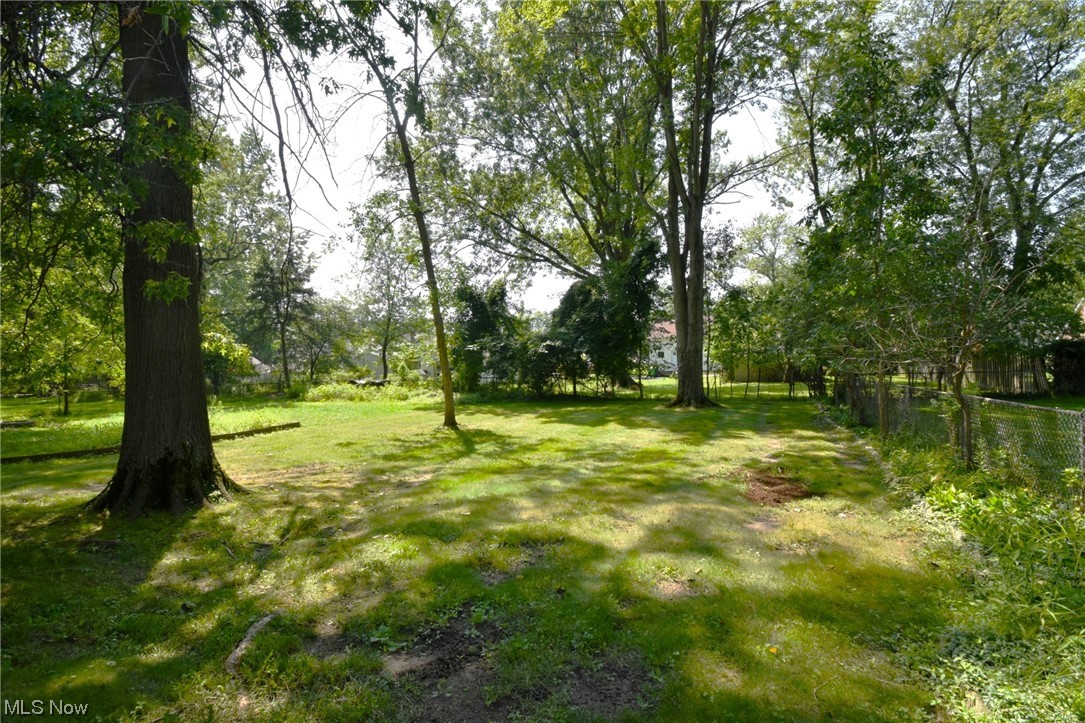 1182 Sunset Road Cleveland, OH 44124 - Photo 31 of 31