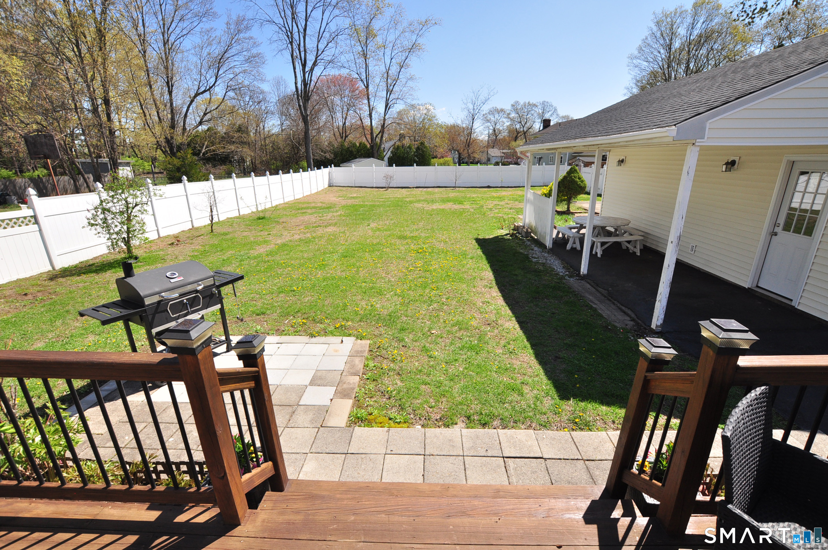 234 South Elm Street Windsor Locks, CT 06096 - Photo 32 of 33 a view of a chairs and table in the patio