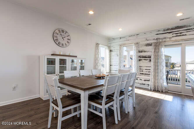 90 Rochester Drive Brick, NJ 08723 - Photo 16 of 52 Dining Room