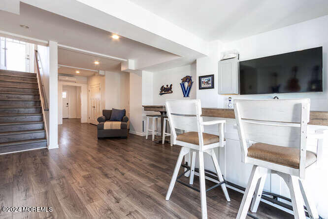 90 Rochester Drive Brick, NJ 08723 - Photo 4 of 52 Custom Wet Bar