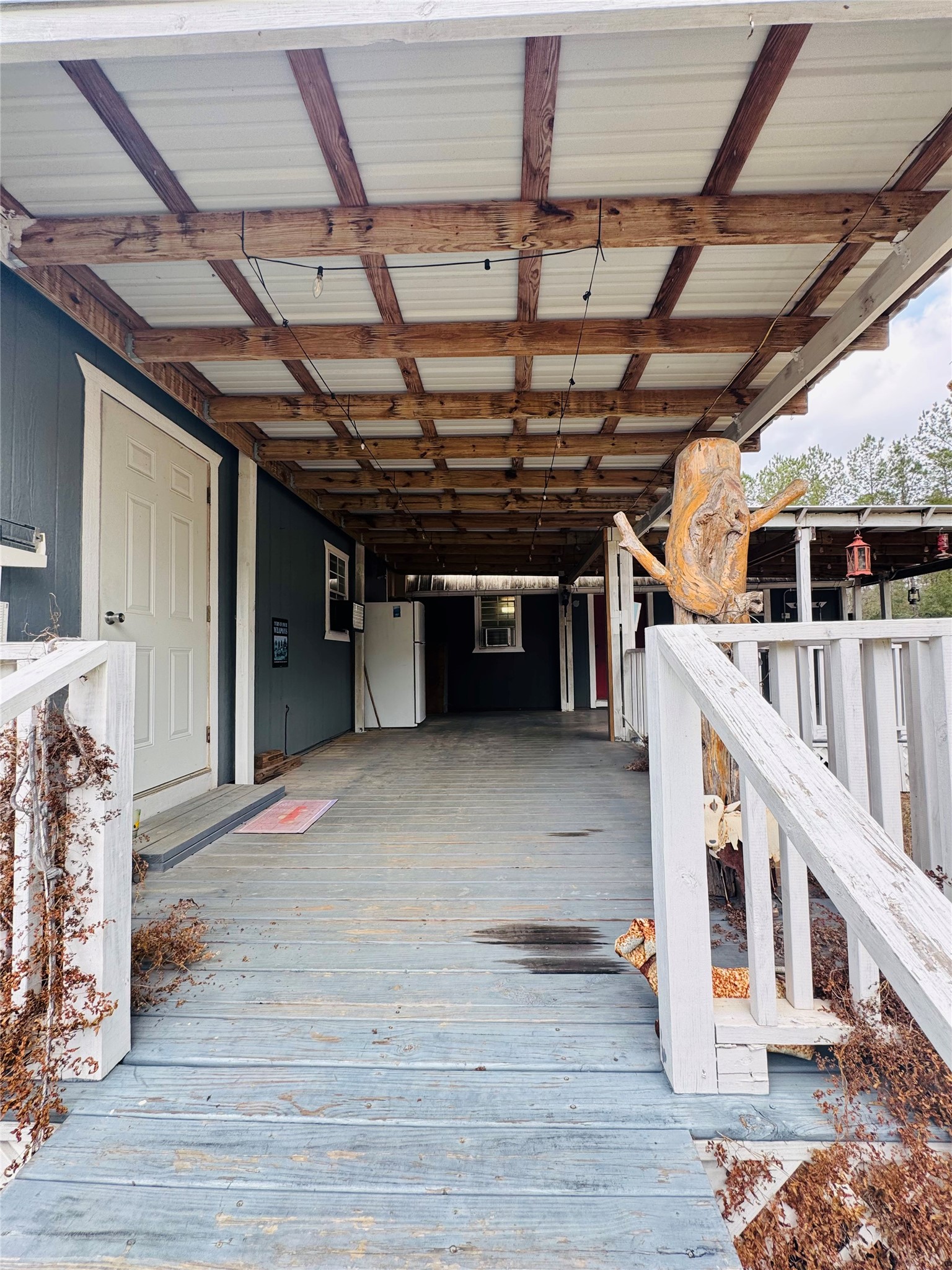 2071 Camp Seale Road Livingston, TX 77351 - Photo 8 of 28 a view of an ocean