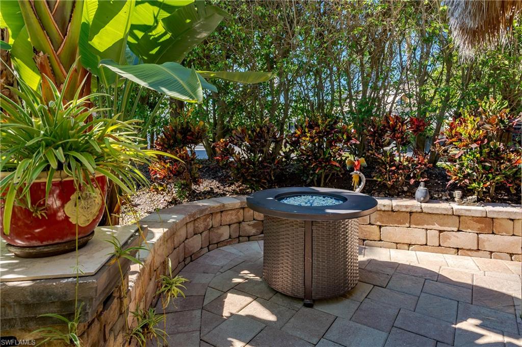 13592 Snook Circle Naples, FL 34114 - Photo 14 of 24