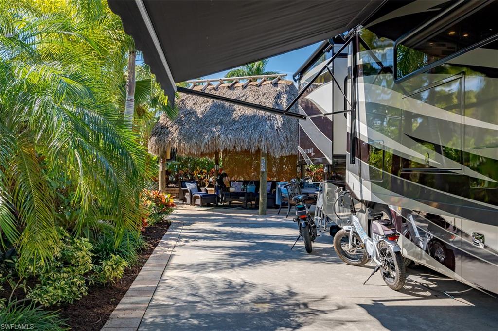 13592 Snook Circle Naples, FL 34114 - Photo 4 of 24