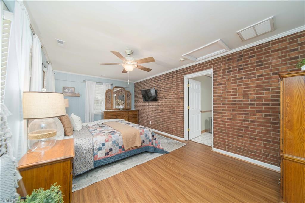 795 Morris Road Winston-Salem, NC 27101 - Photo 5 of 32 Gallery Image 5