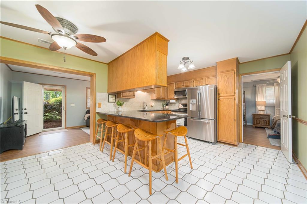 795 Morris Road Winston-Salem, NC 27101 - Photo 9 of 32 Gallery Image 9