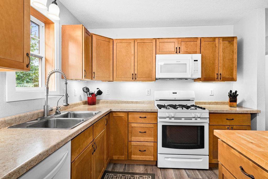 29 Hillside Road Esko, MN 55733 - Photo 7 of 34