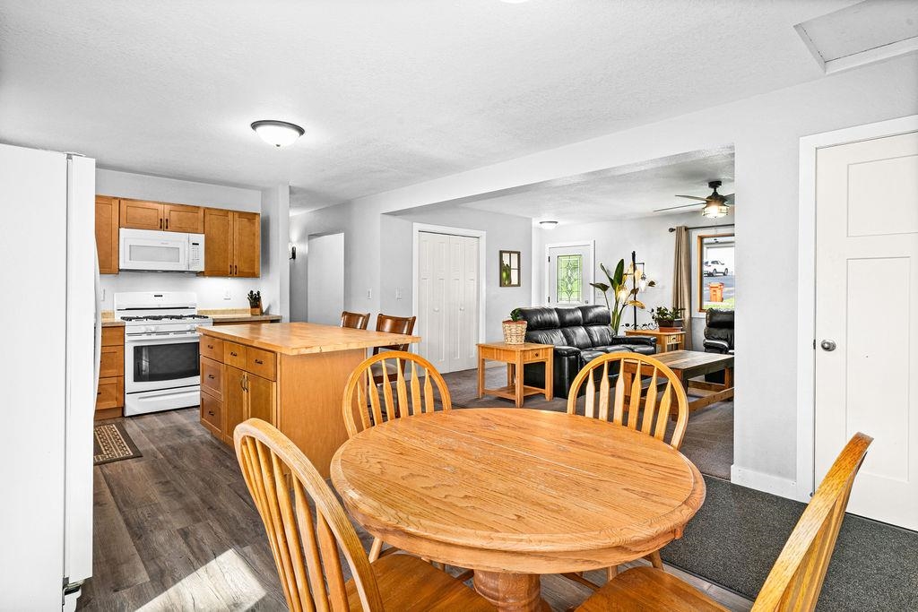 29 Hillside Road Esko, MN 55733 - Photo 9 of 34