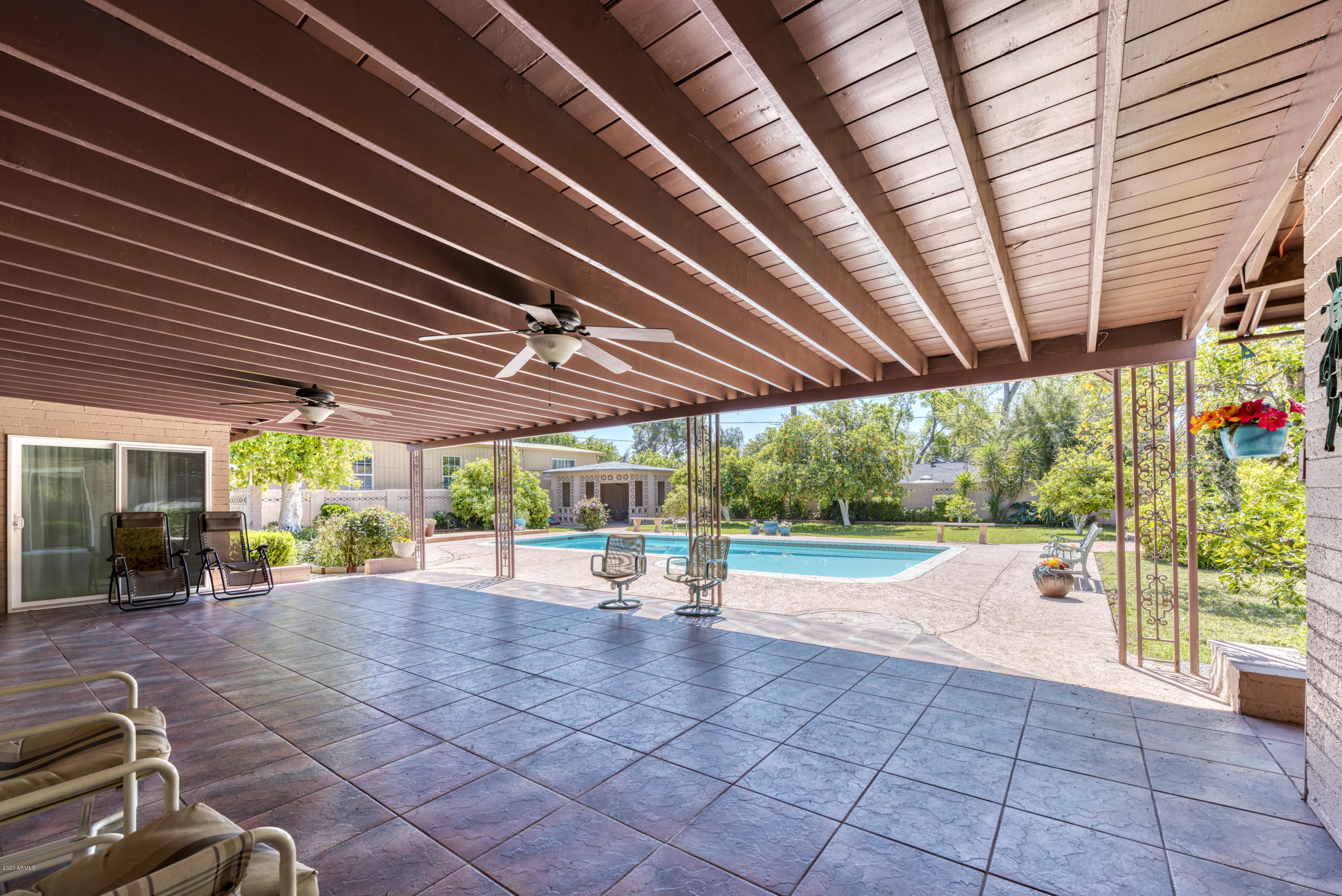215 East Griswold Road Phoenix, AZ 85020 - Photo 21 of 31 Covered Patio ~ Backyard
