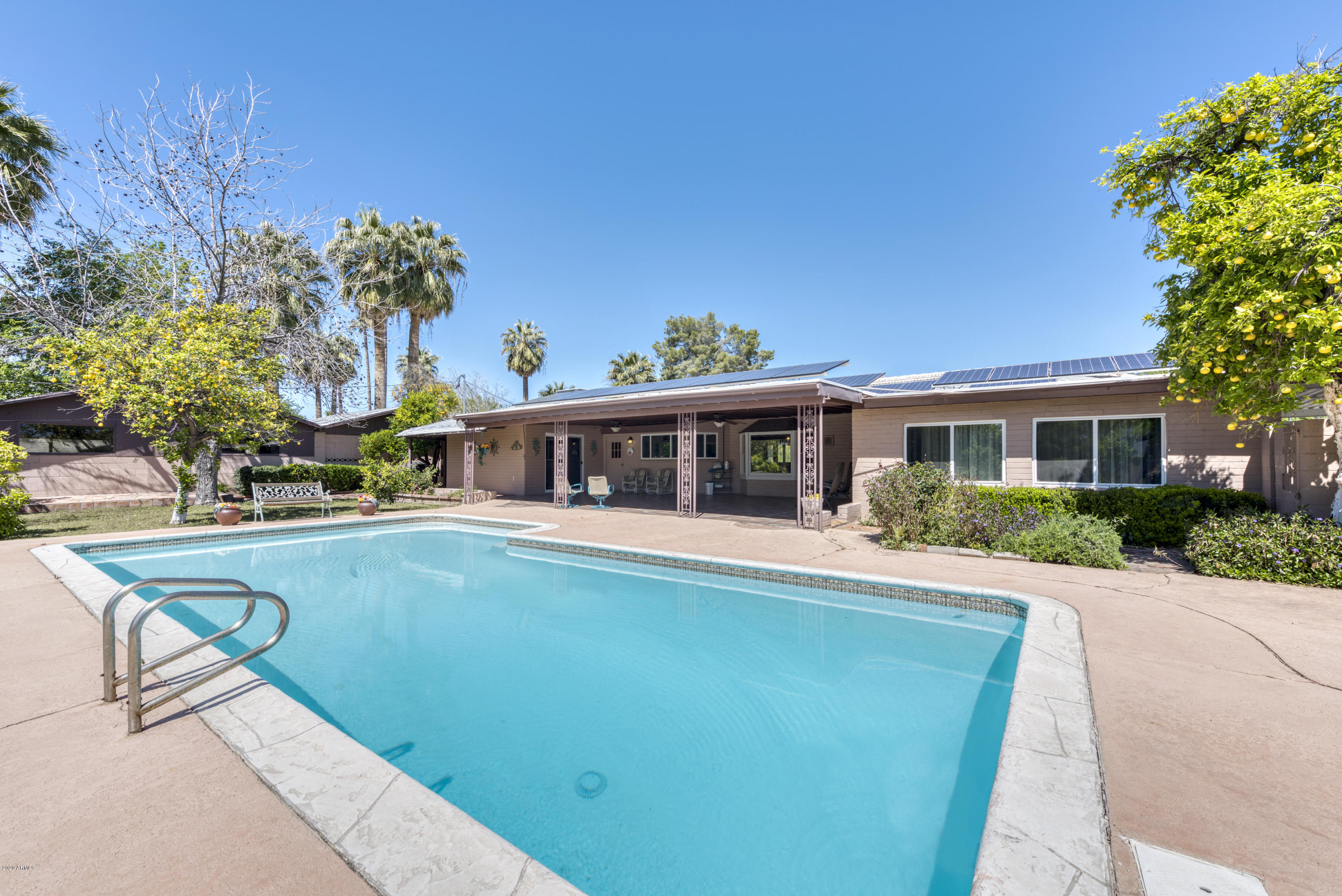 215 East Griswold Road Phoenix, AZ 85020 - Photo 23 of 31 Exterior Side View