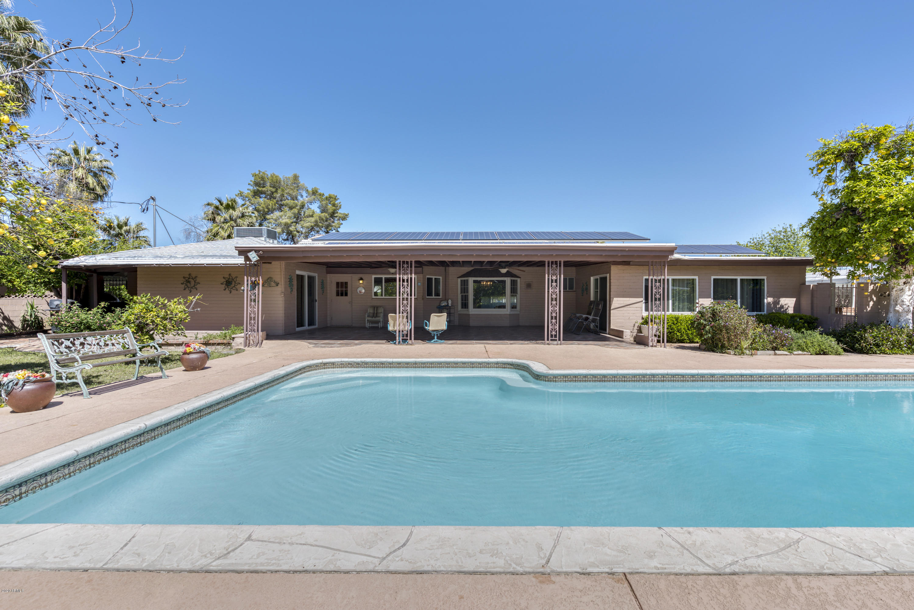 215 East Griswold Road Phoenix, AZ 85020 - Photo 24 of 31 Exterior View Poolside