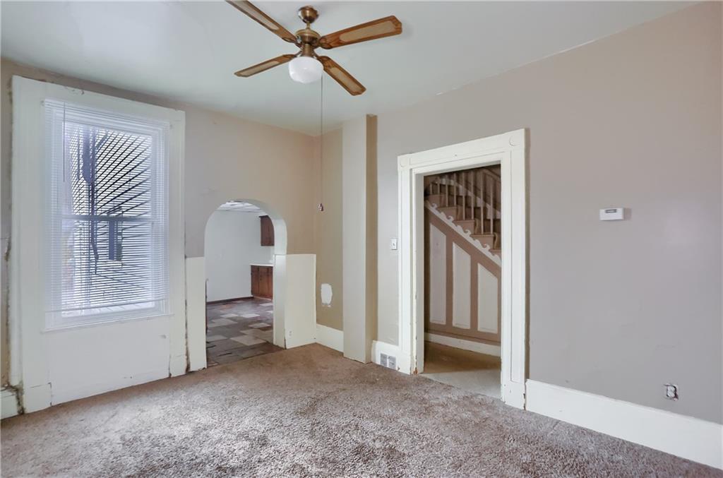 116 Hemlock Street Pittsburgh, PA 15212 - Photo 9 of 38