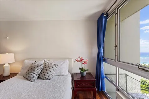 $865,000 | 1350 Ala Moana Boulevard, Unit 2711, Honolulu, HI 96814