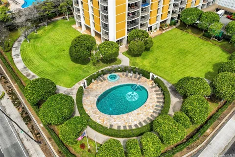$865,000 | 1350 Ala Moana Boulevard, Unit 2711, Honolulu, HI 96814