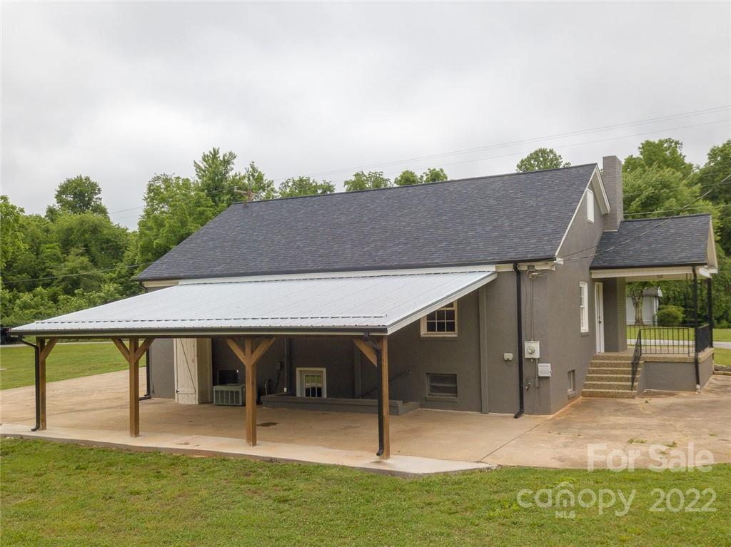 263 McCrary Place Lenoir, NC 28645 - Photo 27 of 40 an outdoor view of house with outdoor space