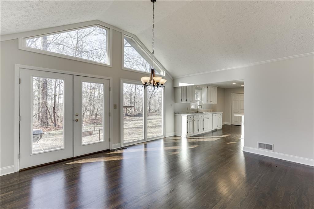 59 Curry Creek Road Jefferson, GA 30549 - Photo 13 of 41