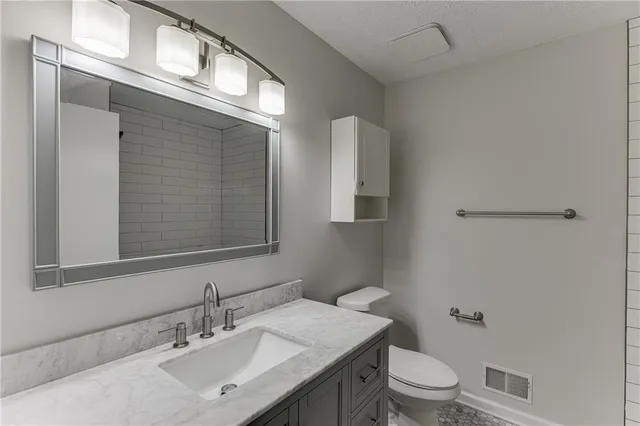 $319,900 | 59 Curry Creek Road, Jefferson, GA 30549