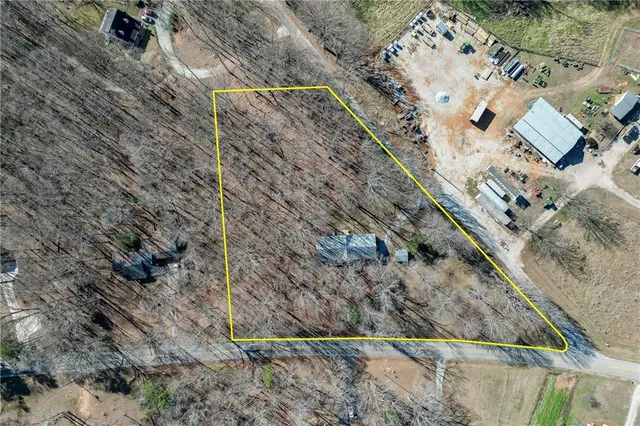 $319,900 | 59 Curry Creek Road, Jefferson, GA 30549