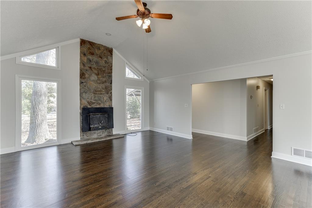 59 Curry Creek Road Jefferson, GA 30549 - Photo 7 of 41