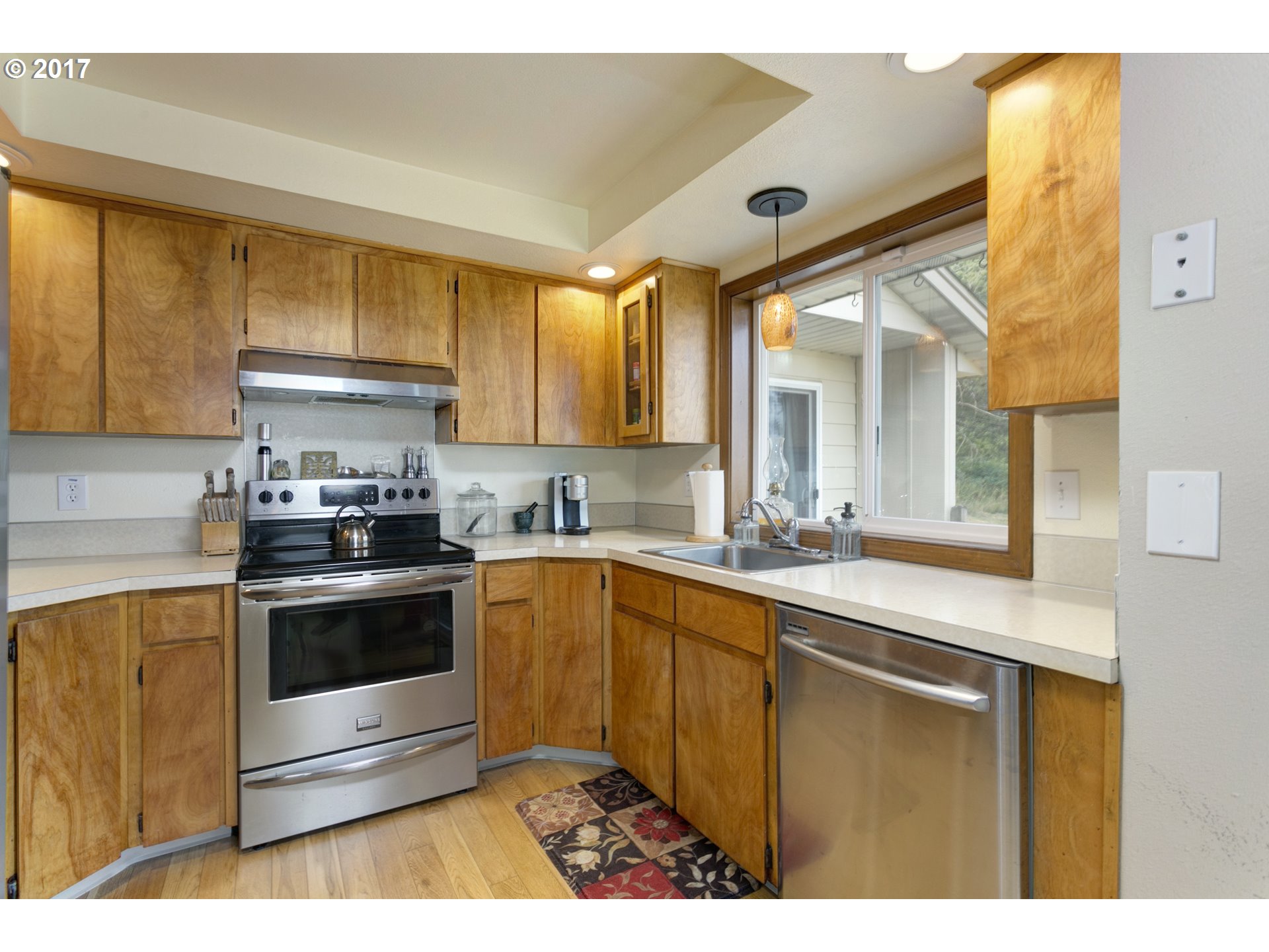 352 Mt Pleasant Road Washougal, WA 98671 - Photo 7 of 30 Kitchen