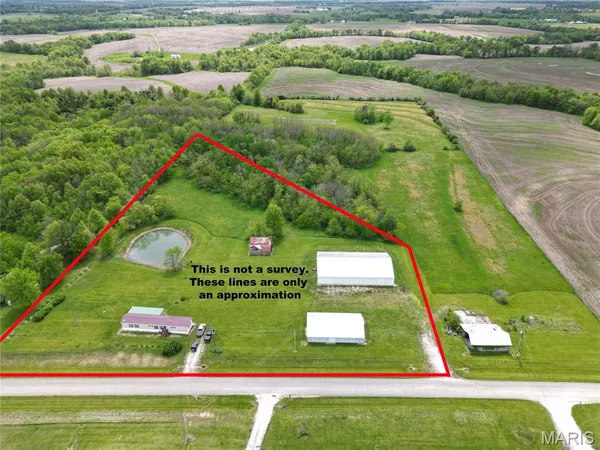 $275,000 | 18904 Monroe Road 581, Perry, MO 63462