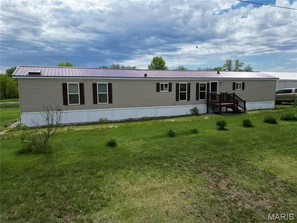 $275,000 | 18904 Monroe Road 581, Perry, MO 63462