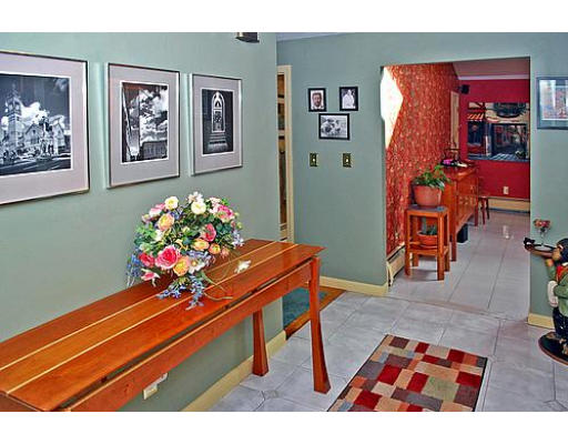 9 Estey Way Canton, MA 02021 - Photo 3 of 21 Gallery Image 3