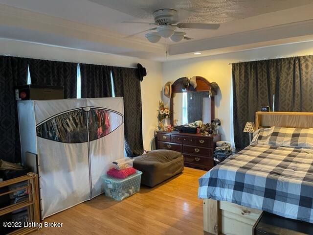 915 Penny Winkle Road Pleasureville, KY 40057 - Photo 13 of 35 large room being used as primary bedroom( no closet)